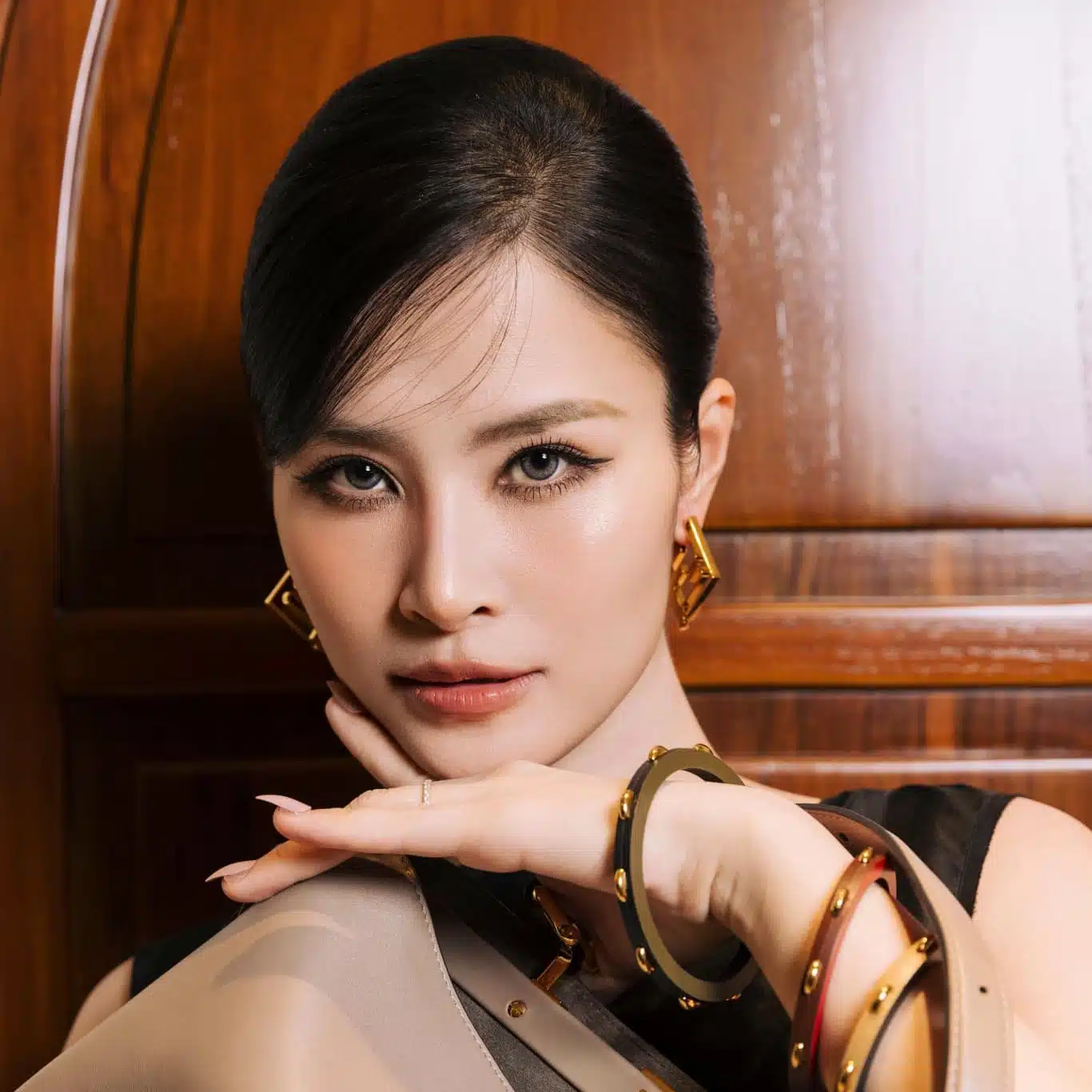 đông nhi